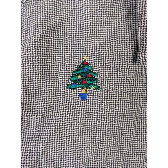 Casey & Max Women's Large L Embroidered Button Down Shirt Christmas Theme Gray - Picture 4 of 8